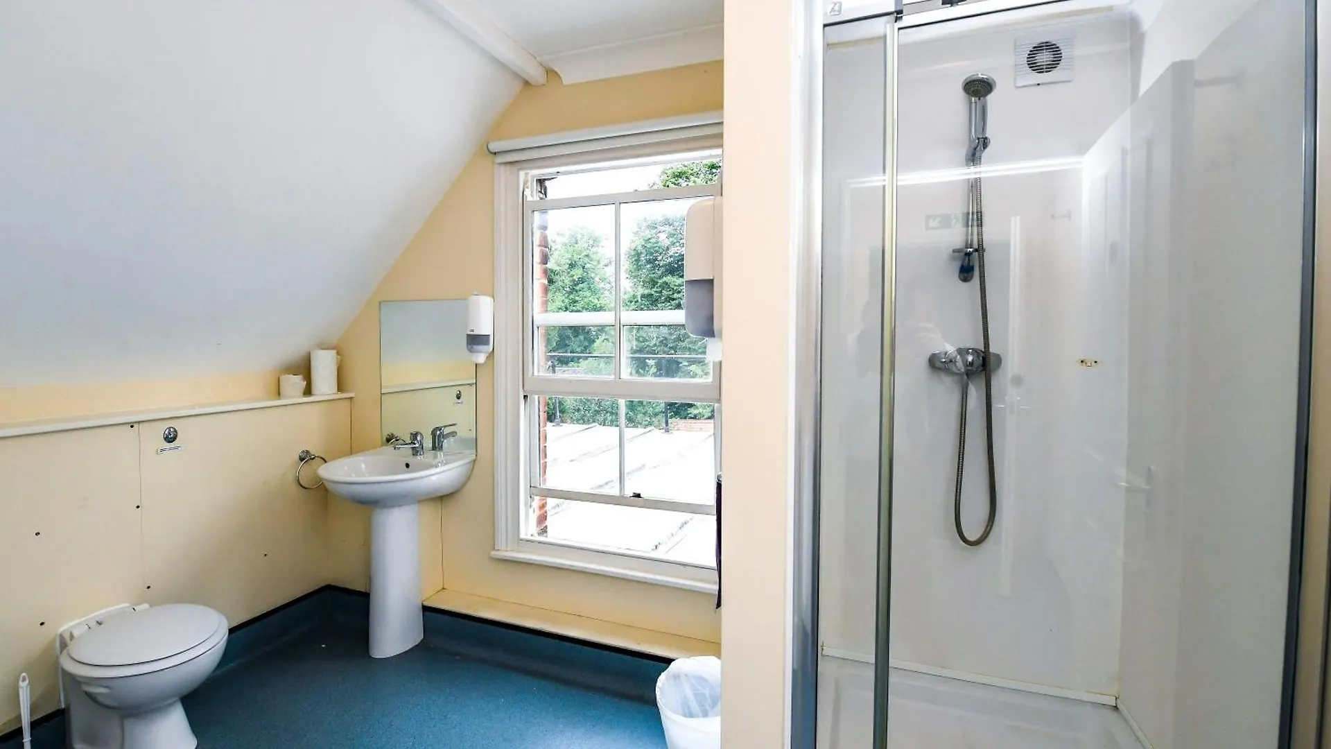 Selwyn College, Cambridge Apartment